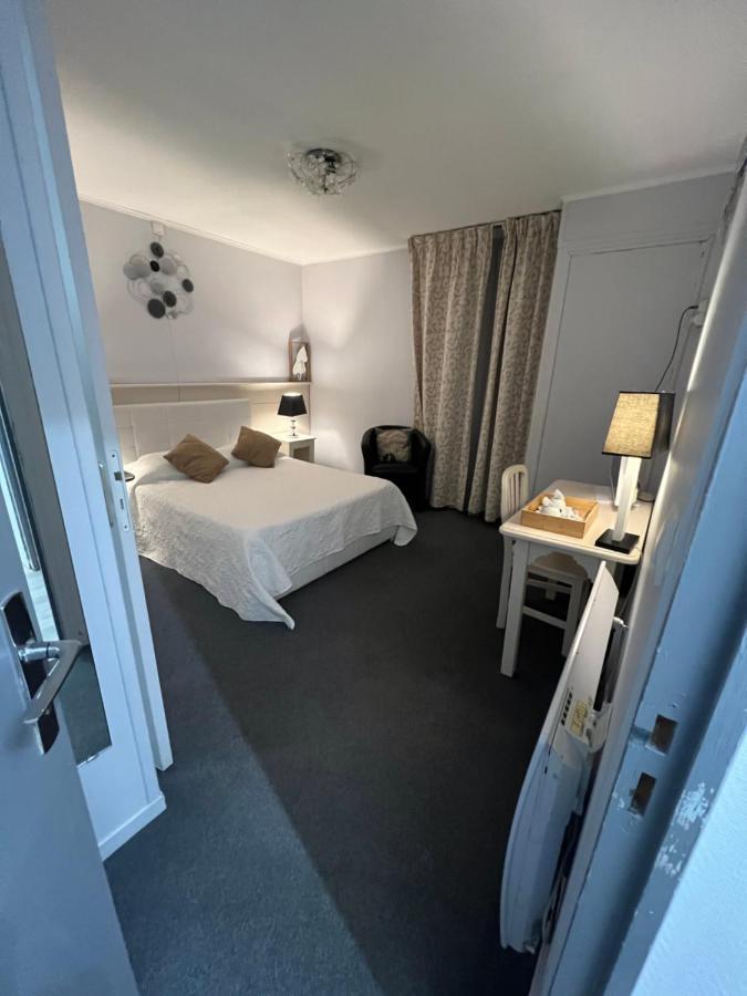 Hotel Castel Louis วิชี ภายนอก รูปภาพ