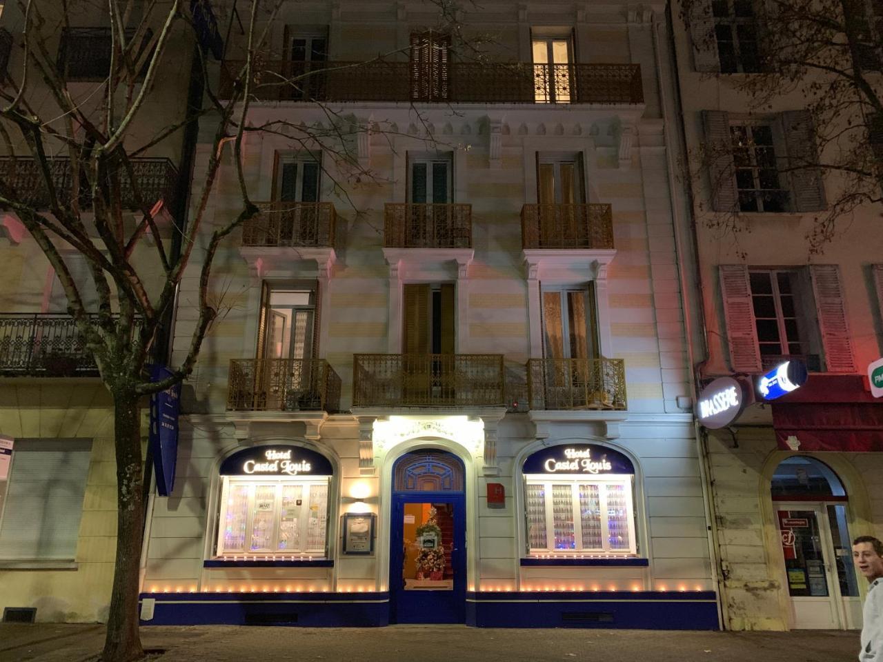 Hotel Castel Louis วิชี ภายนอก รูปภาพ
